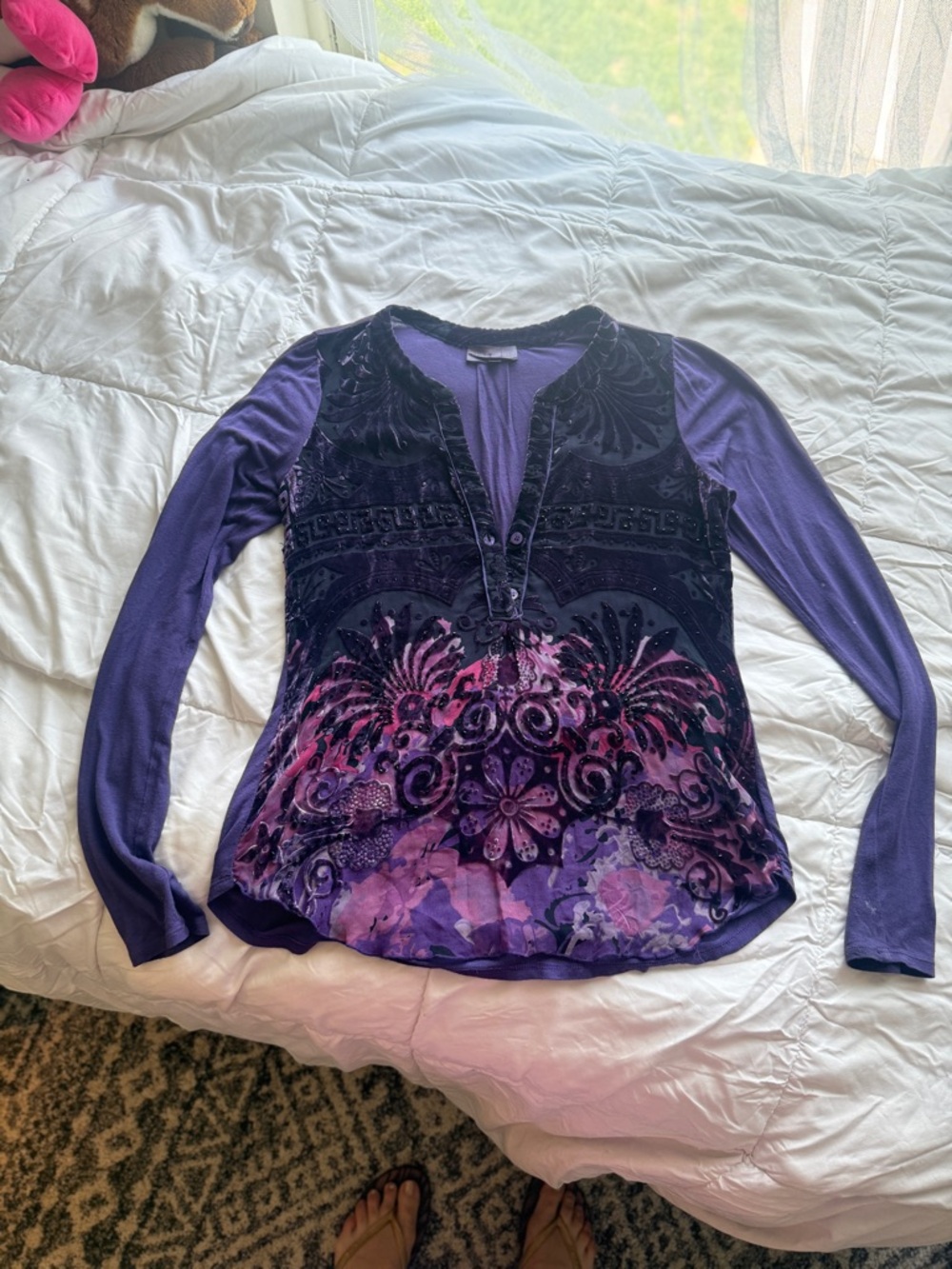 Hale bin Purple Floral Velvet-Accent beaded Long Sleeve V-Neck Top